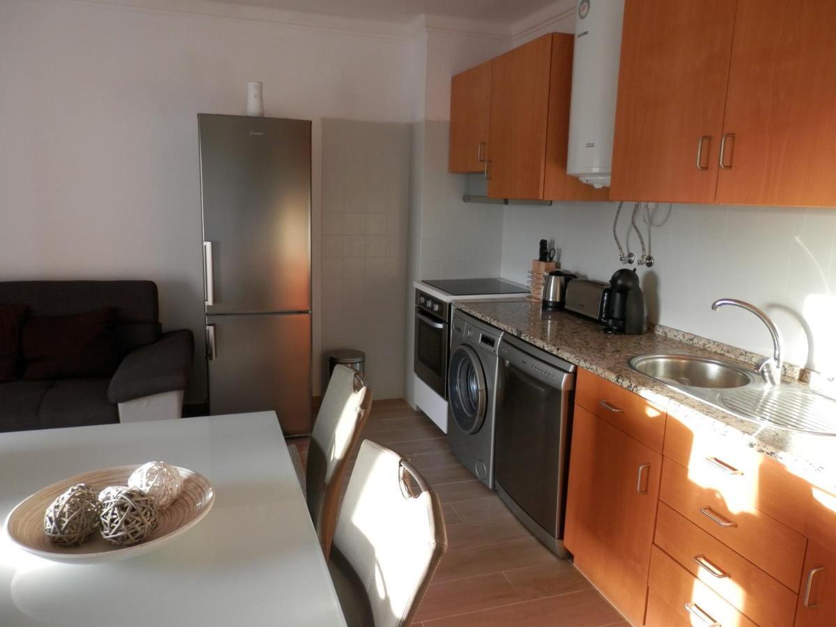 Ferienwohnung Beach 2min walk Portimão Exterior foto