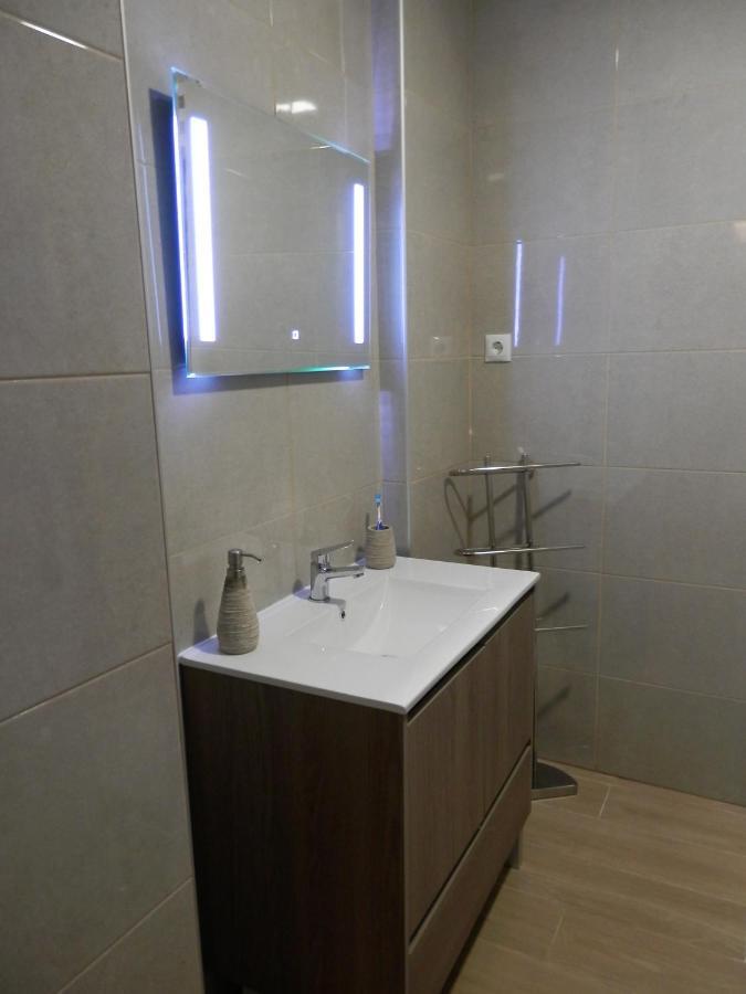 Ferienwohnung Beach 2min walk Portimão Exterior foto